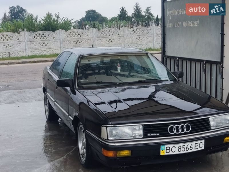 Седан Audi 200 1988 в Жовкве фото 5 Седан Audi 200 1988 в Жовкве