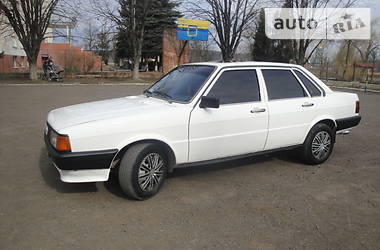 Седан Audi 80 1986 в Виноградове