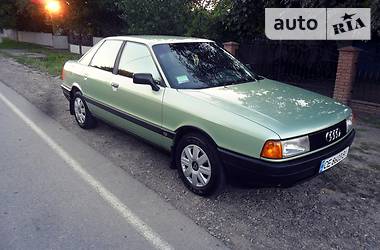 Седан Audi 80 1988 в Черновцах