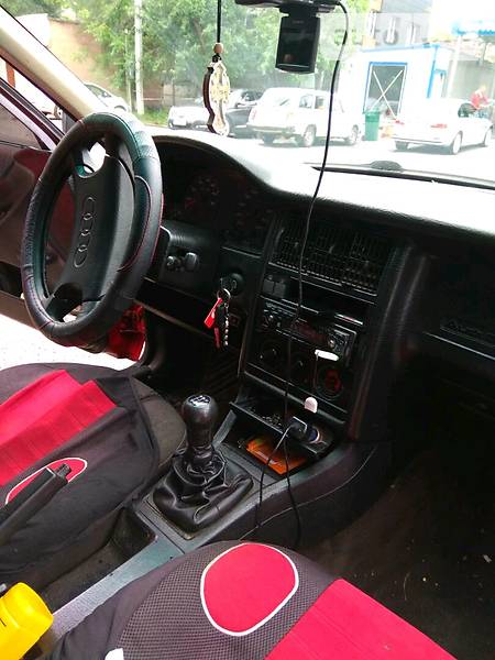 Audi 80 1990 року