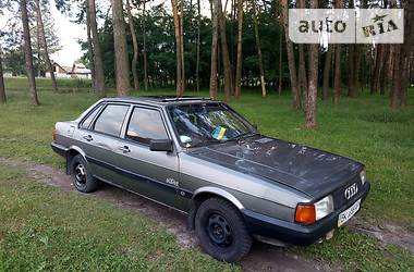 Седан Audi 80 1986 в Дубно