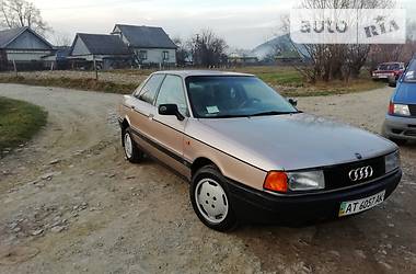 Седан Audi 80 1987 в Надворной