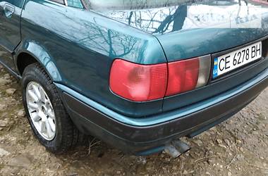 Седан Audi 80 1994 в Черновцах