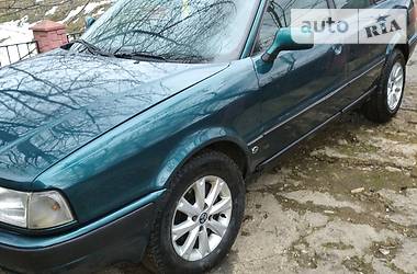 Седан Audi 80 1994 в Черновцах