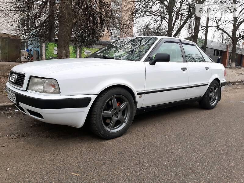 Седан Audi 80 1994 в Черкасах
