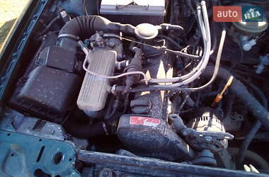 Седан Audi 80 1994 в Рахове