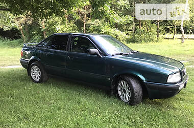 Седан Audi 80 1993 в 
