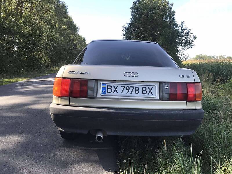 Седан Audi 80 1990 в Хмельницком