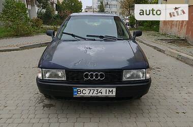 Седан Audi 80 1987 в Городке