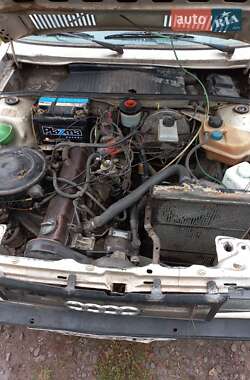 Седан Audi 80 1983 в Дубно