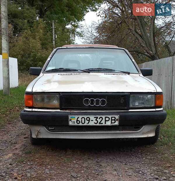 Седан Audi 80 1983 в Дубно