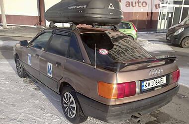 Седан Audi 80 1987 в Киеве