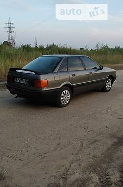 Седан Audi 80 1989 в Новояворівську