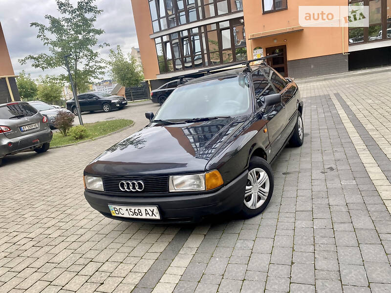 Седан Audi 80 1991 в Івано-Франківську