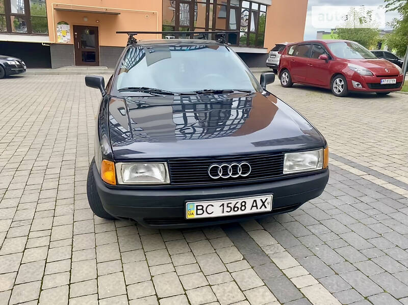 Седан Audi 80 1991 в Івано-Франківську