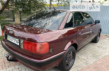 Седан Audi 80 1993 в Тернополі