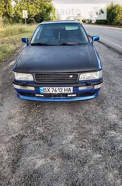 Седан Audi 80 1989 в Новой Ушице