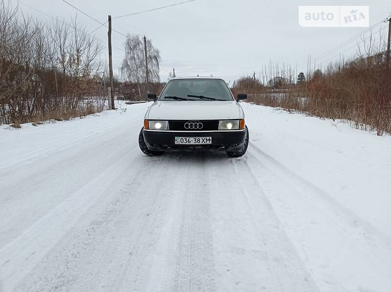 Audi 80