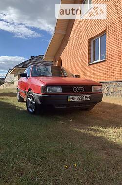 Седан Audi 80 1988 в Луцке