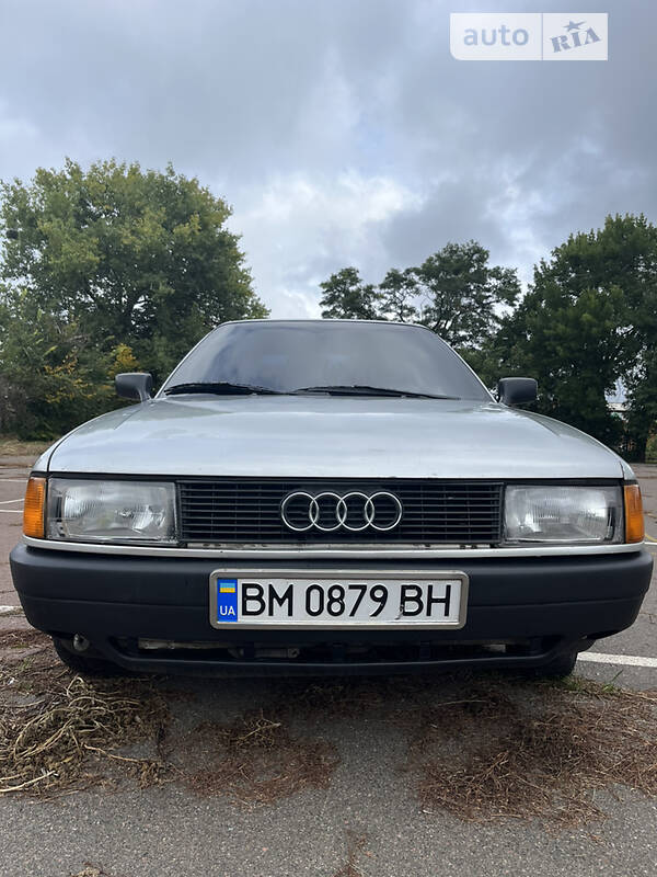 Audi 80