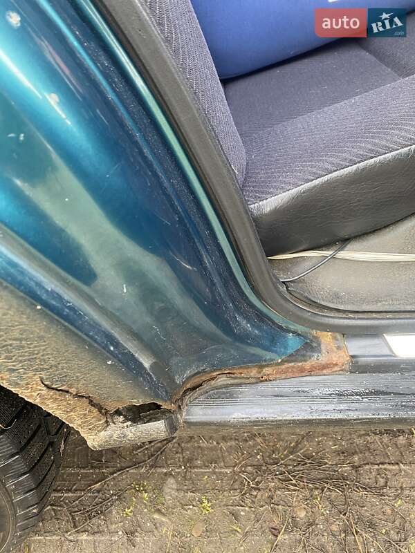 Седан Audi 80 1994 в Ивано-Франковске