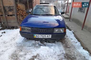 Седан Audi 80 1987 в Перечине