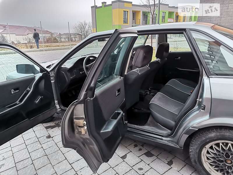 Седан Audi 80 1990 в Івано-Франківську