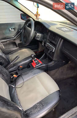 Седан Audi 80 1989 в 