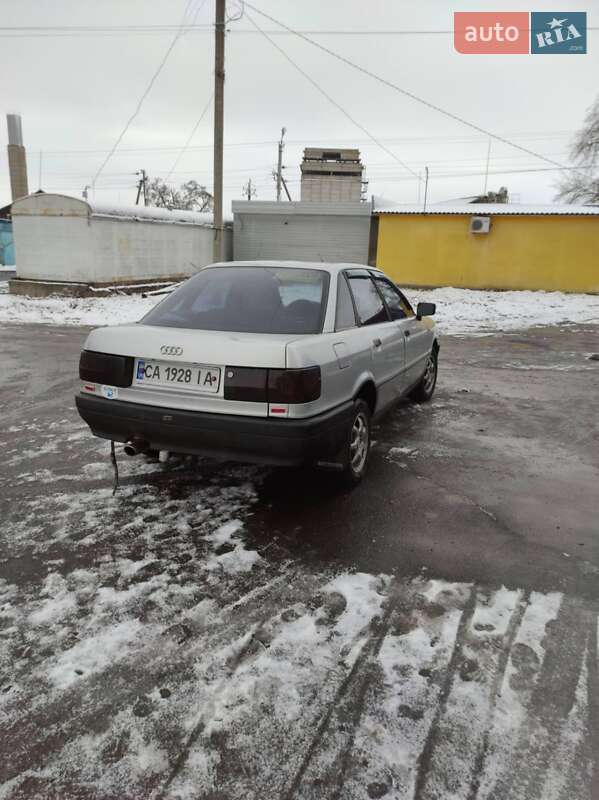 Седан Audi 80 1991 в Звенигородке фото 3 Седан Audi 80 1991 в Звенигородке