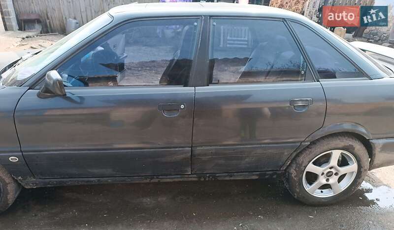Audi 80, фото з оголошення