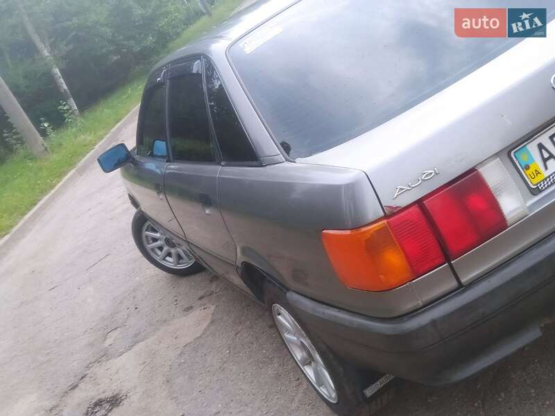 Audi 80 1987 Audi 80 1987