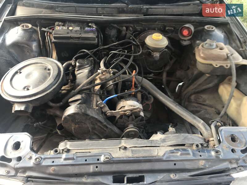 Седан Audi 80 1989 в Радехове