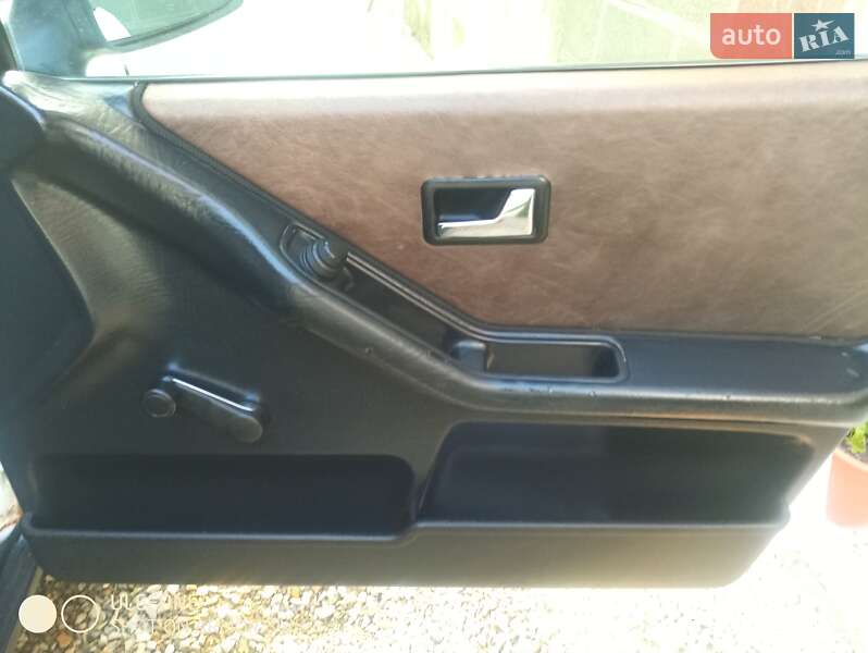 Седан Audi 80 1987 в Виноградове