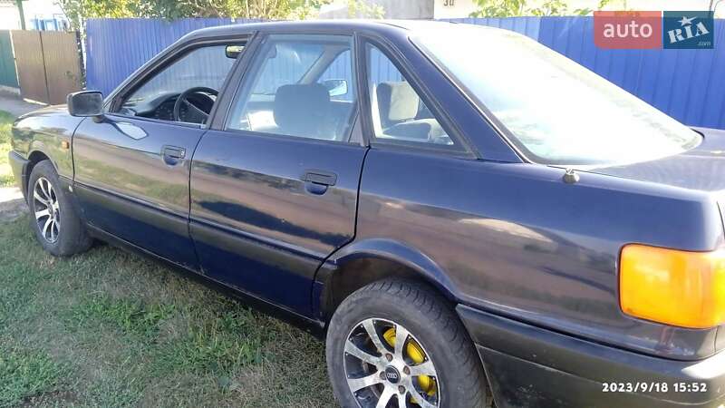 Седан Audi 80 1987 в Глобине