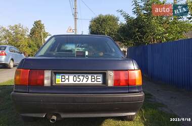 Седан Audi 80 1987 в Глобиному