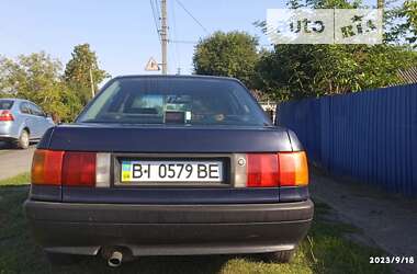 Седан Audi 80 1987 в Глобиному