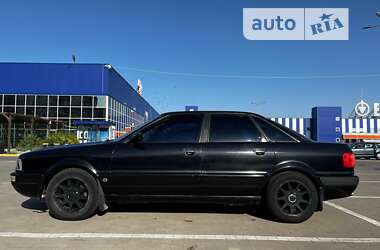 Седан Audi 80 1992 в 