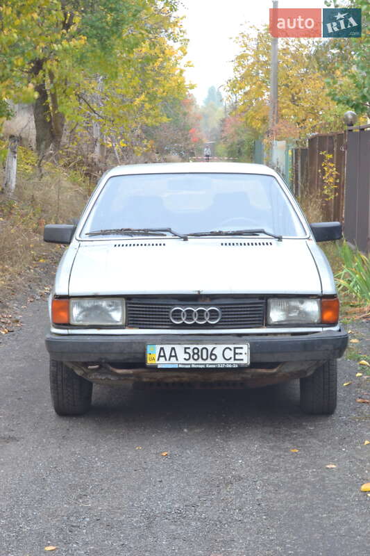 Седан Audi 80 1980 в Києві