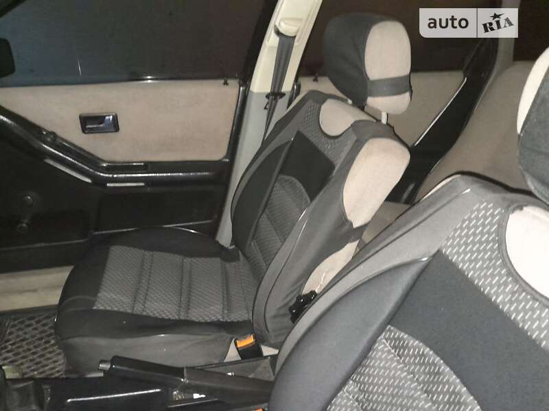 Седан Audi 80 1988 в Виннице фото 5 Седан Audi 80 1988 в Виннице