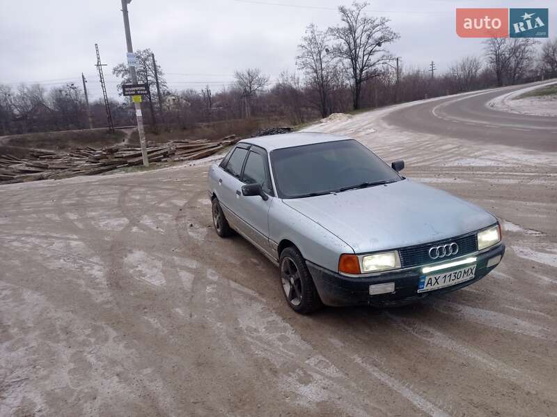 Седан Audi 80 1988 в Харькове