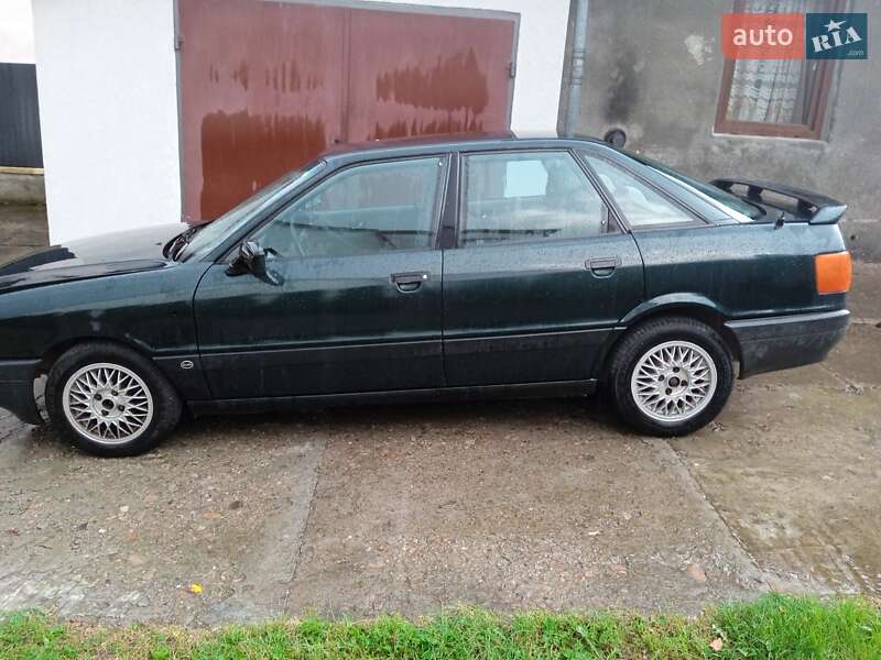 Седан Audi 80 1989 в Самборе