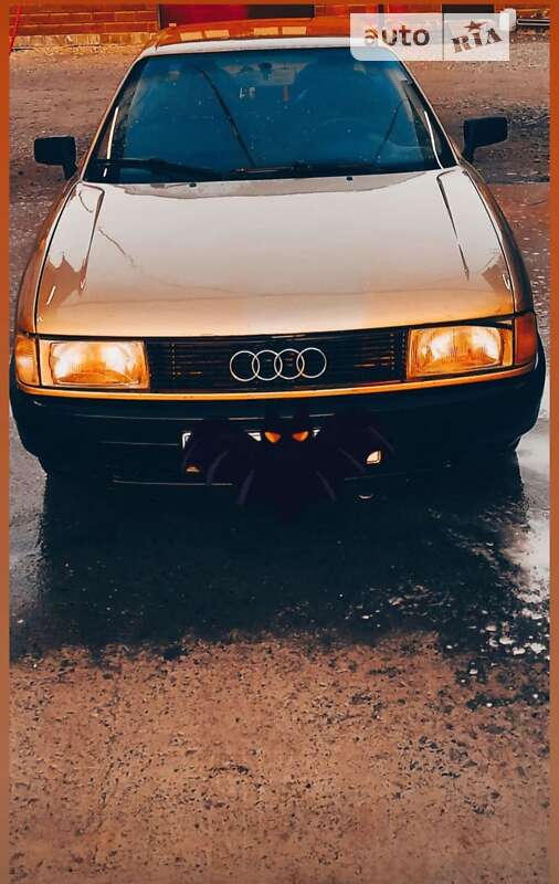 Седан Audi 80 1989 в Ланівці