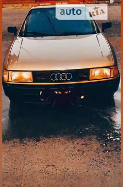 Седан Audi 80 1989 в Лановцах