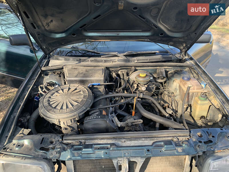 Седан Audi 80 1993 в Хмельницком