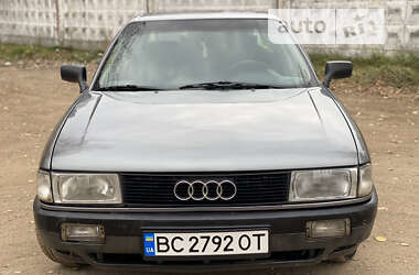 Седан Audi 80 1990 в Новояворовске