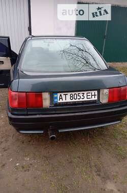 Седан Audi 80 1988 в Снятині