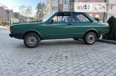 Седан Audi 80 1977 в Новояворовске