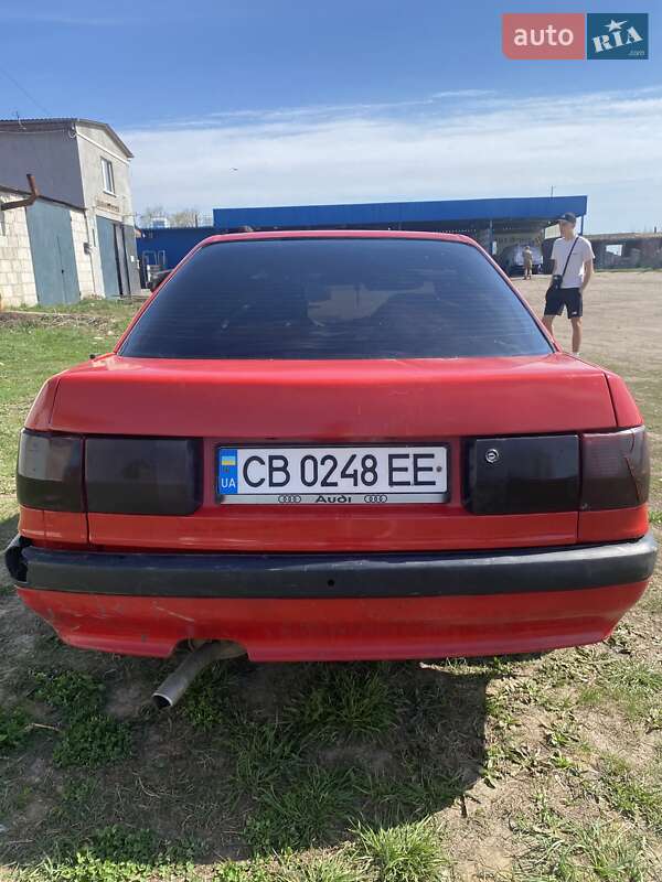 Седан Audi 80 1989 в Глухове