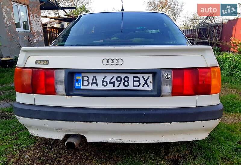 Седан Audi 80 1990 в Кропивницькому