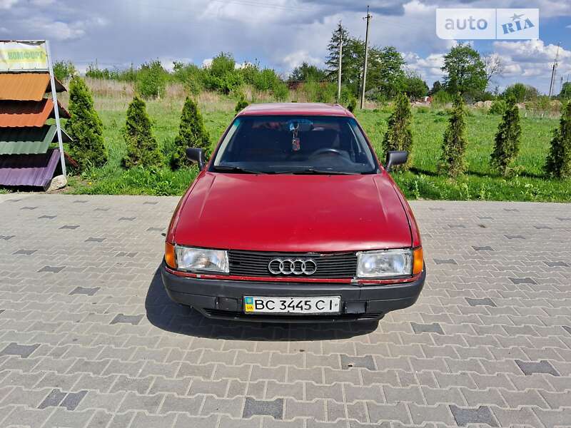 Седан Audi 80 1986 в Яворове
